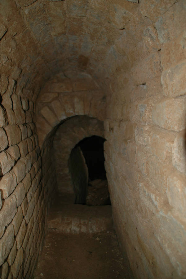 古战道,位于京津之间的河北省永清县,曾是宋辽两国连年征战的古战场