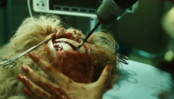  p>《 a href="#" data-lemmaid="34559">电锯惊魂 /a>Ⅲ》是《 a>