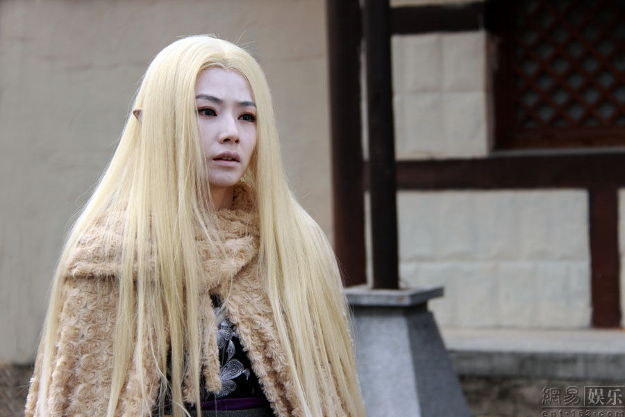  p>陈怡蓉,1979年3月13日出生于台湾省高雄市,中国台湾女演员,毕业于 