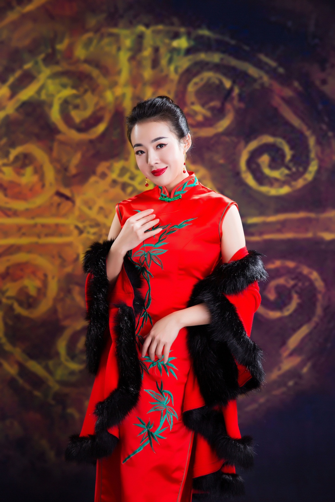  p>曹珊珊,歌手,演员.