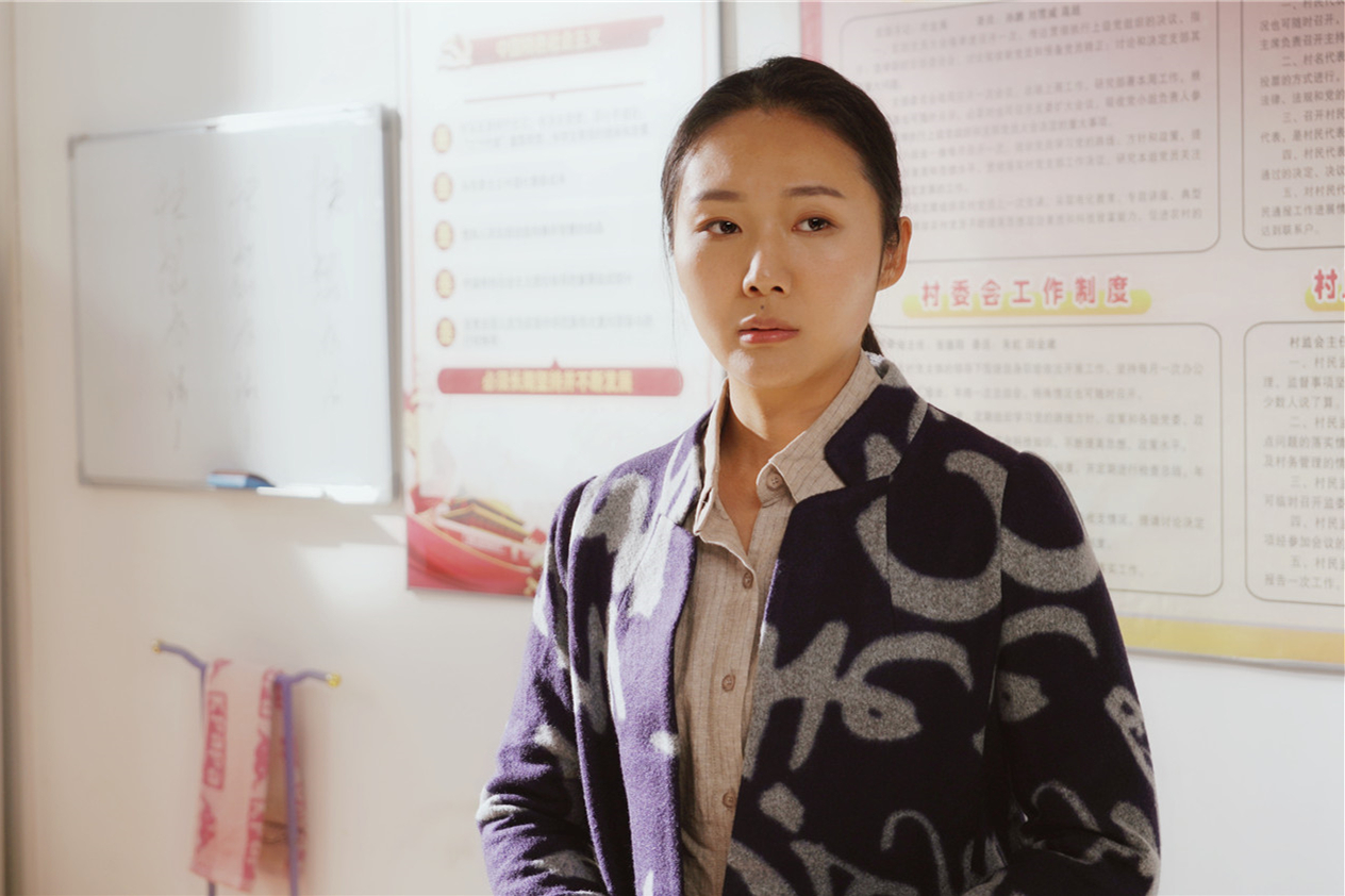  p data-id="gnvh37fjfj">于蓝,出生于山东省济南市,中国内地女演员.