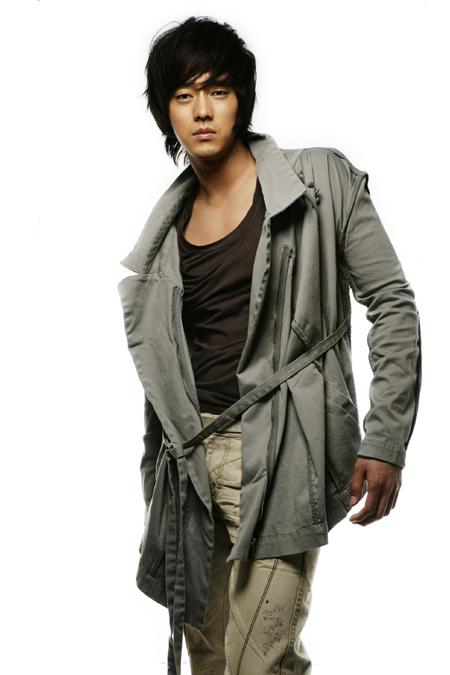  p>苏志燮,1977年11月4日出生于韩国 a target="_blank" href="/item