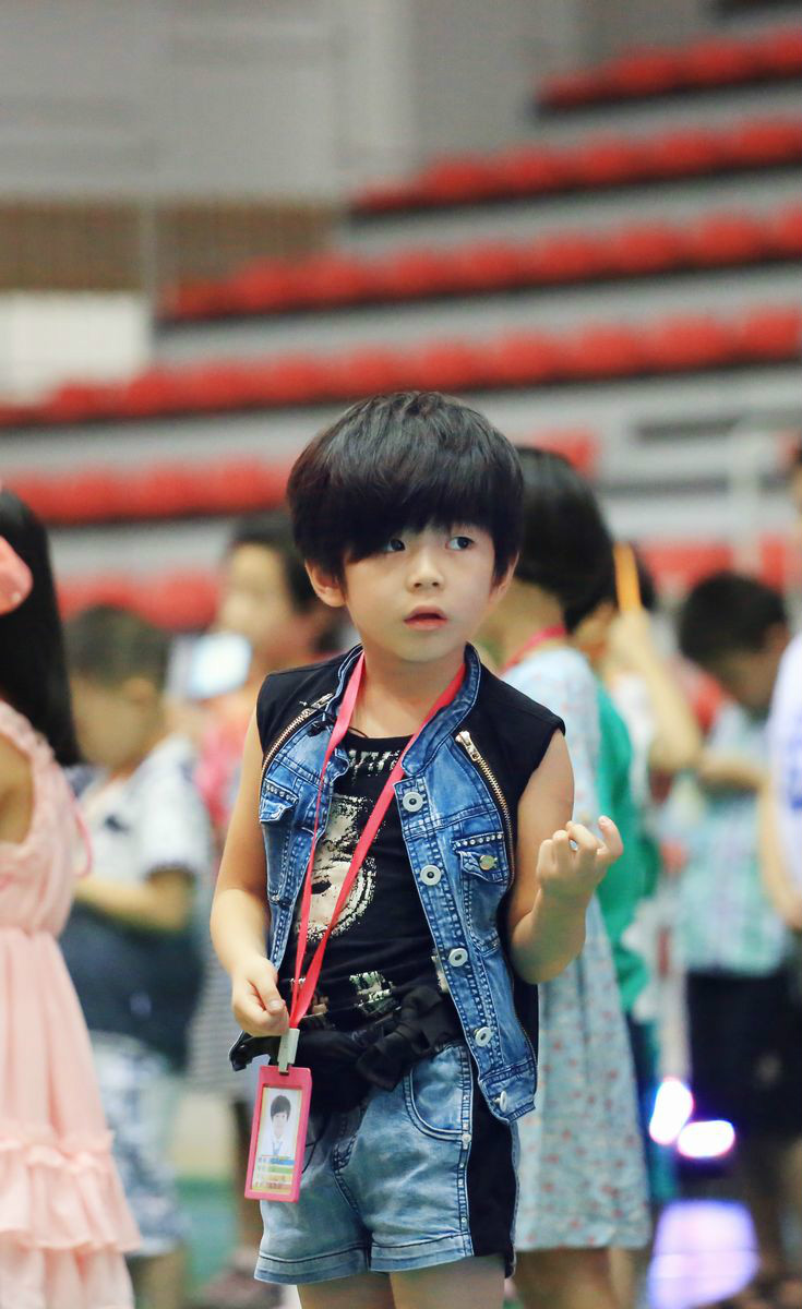 《一年级·小学季》是 a href="#" data-lemmaid="220836">湖南卫视 