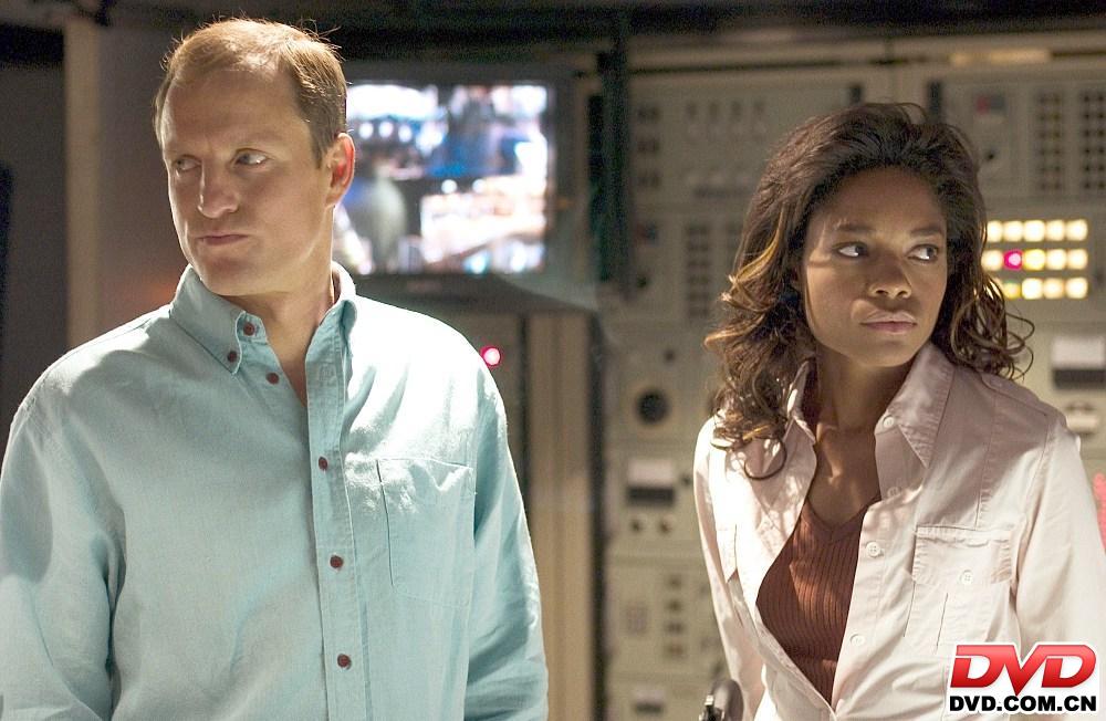 《日落之后》(after the sunset)是由美国firm影业,新线电影,rat娱乐