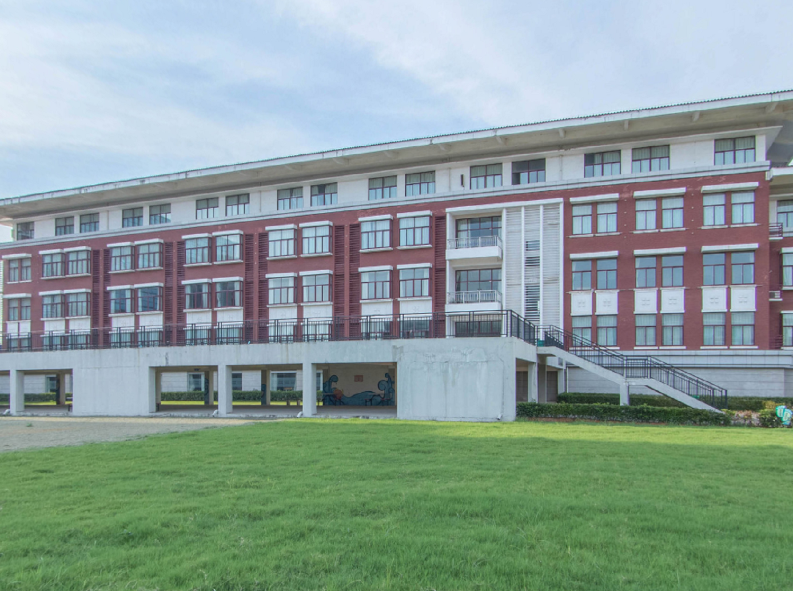  p> b>江西泰豪动漫职业学院 /b>,位于江西省南昌市,是经国家教育部