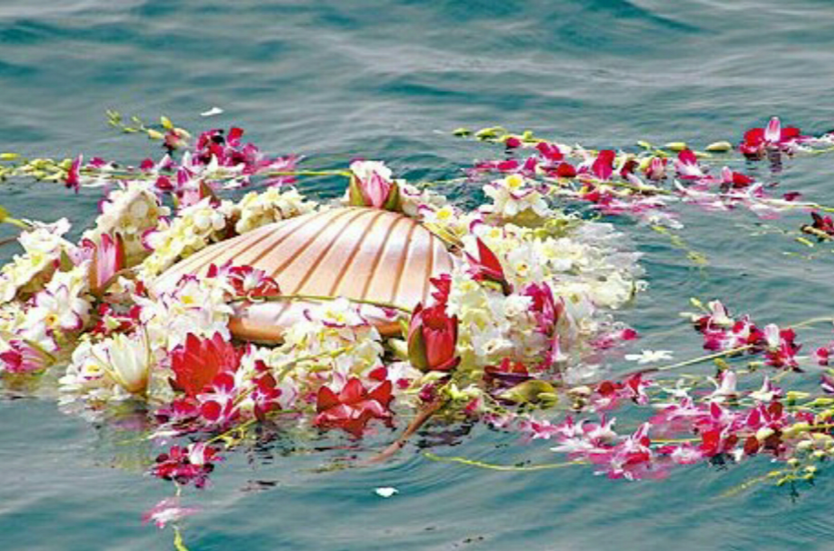 data-id="go046t6vxw">海葬是 a target="_blank" href="/item/水葬