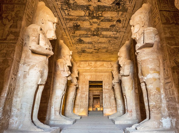  p>阿布辛贝勒石窟寺(abu simbel temples) a target="_blank" href="