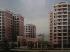  p>香港花园位于汶上县广场路东段,香港花园的园林设计将人工与自然