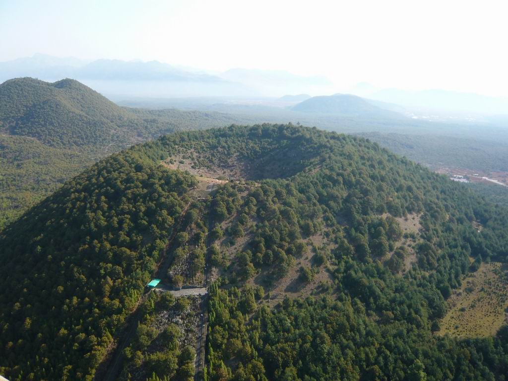  p>云南腾冲火山地热国家地质公园位于滇西 a href="#">腾冲县 /a>,所