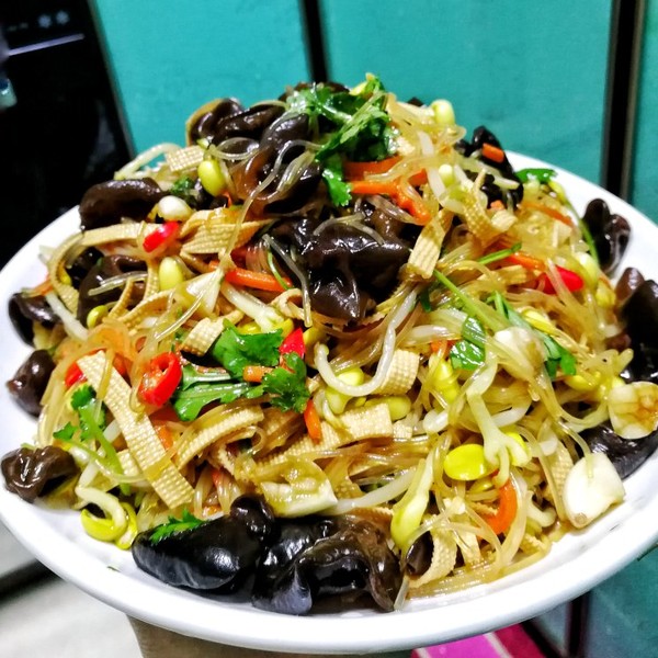 杂菜拌鸭脷