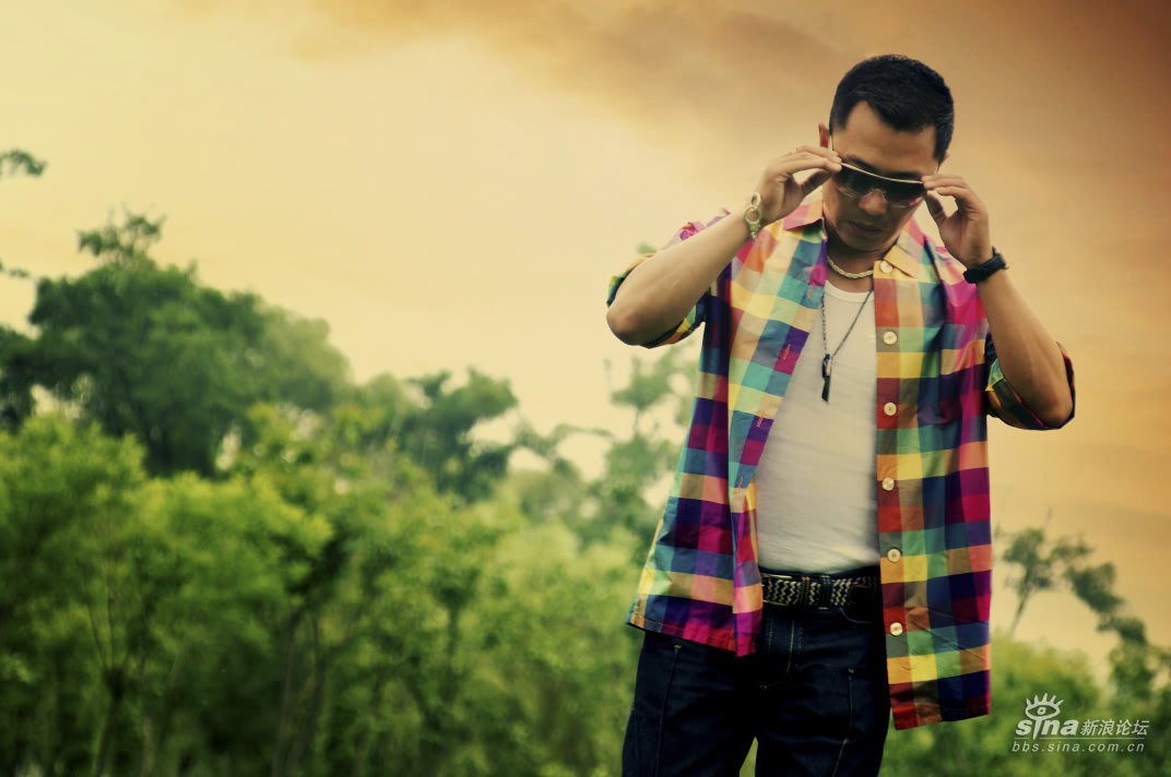  p>《回心转意2009》是 a target="_blank" href="/item/黑龙/37589"