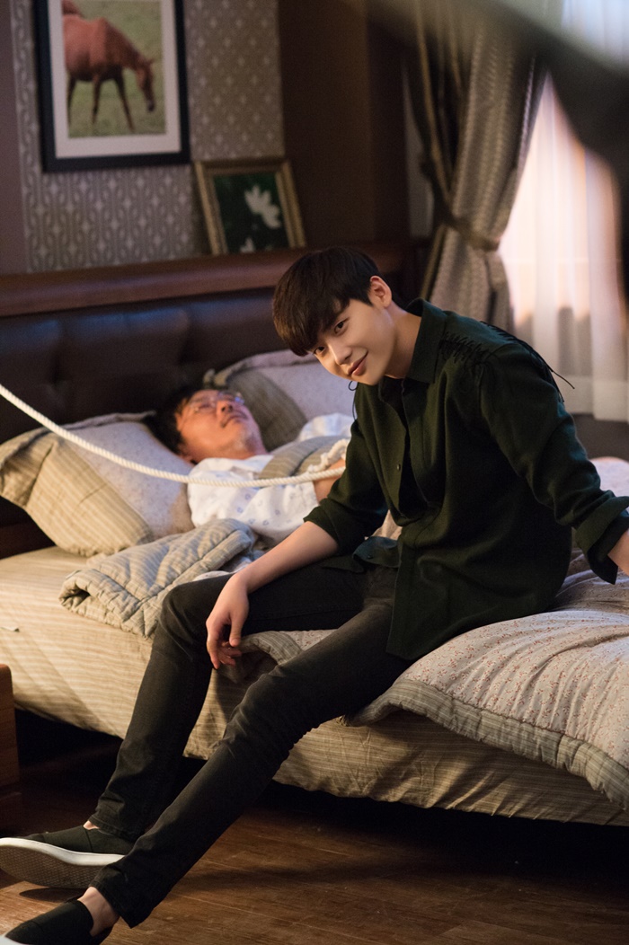  p>李钟硕 i>(         ,lee jong suk) /i>,1989年9月14日出生于京畿