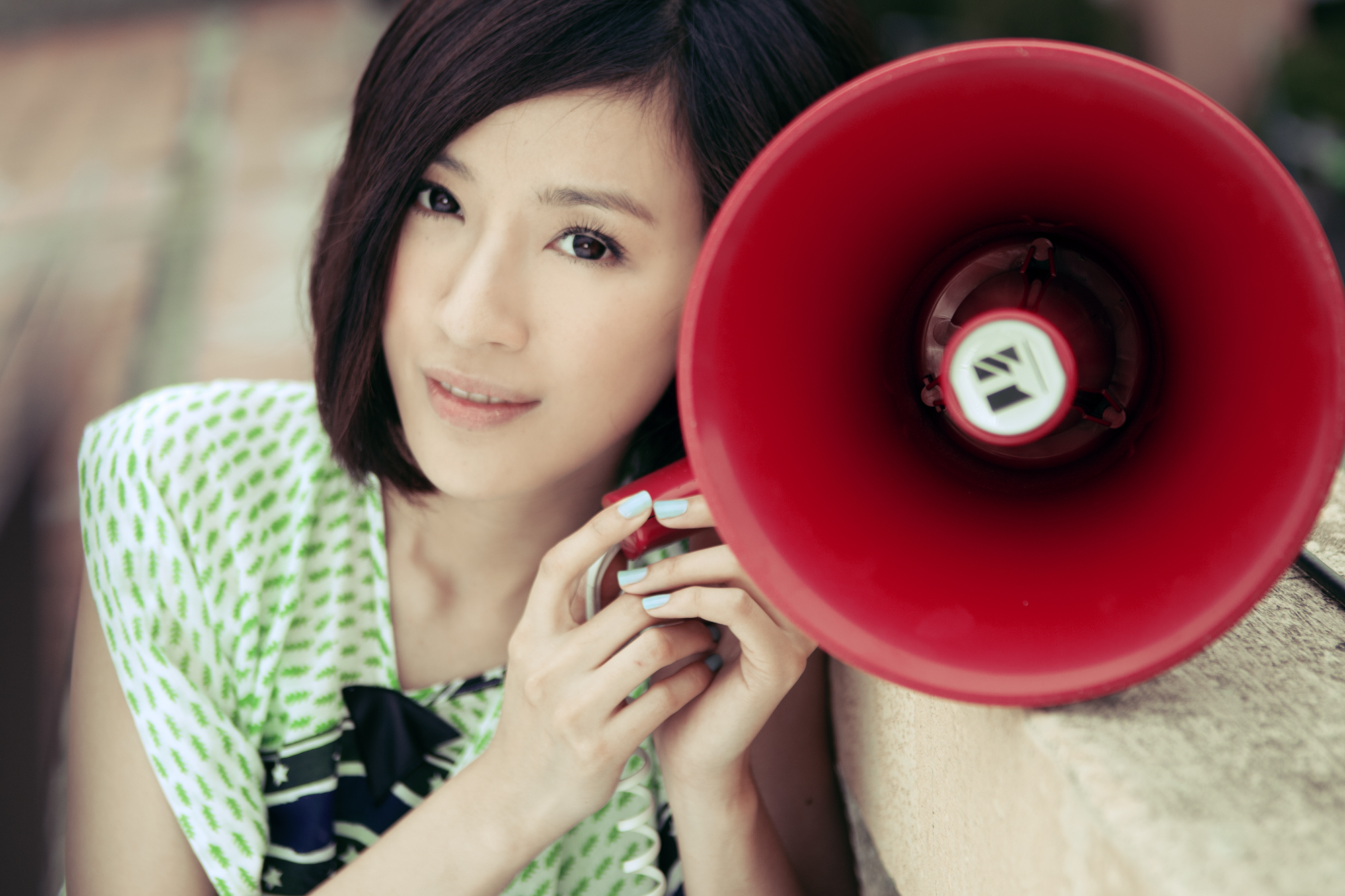  p>张婧,中国内地女歌手,1986年5月30日出生于福建省三明市.