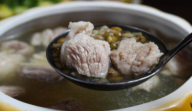 绿豆排骨汤