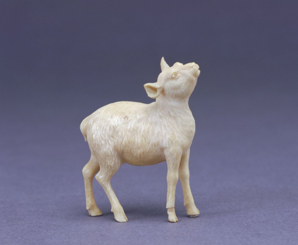 日本明治骨雕羊