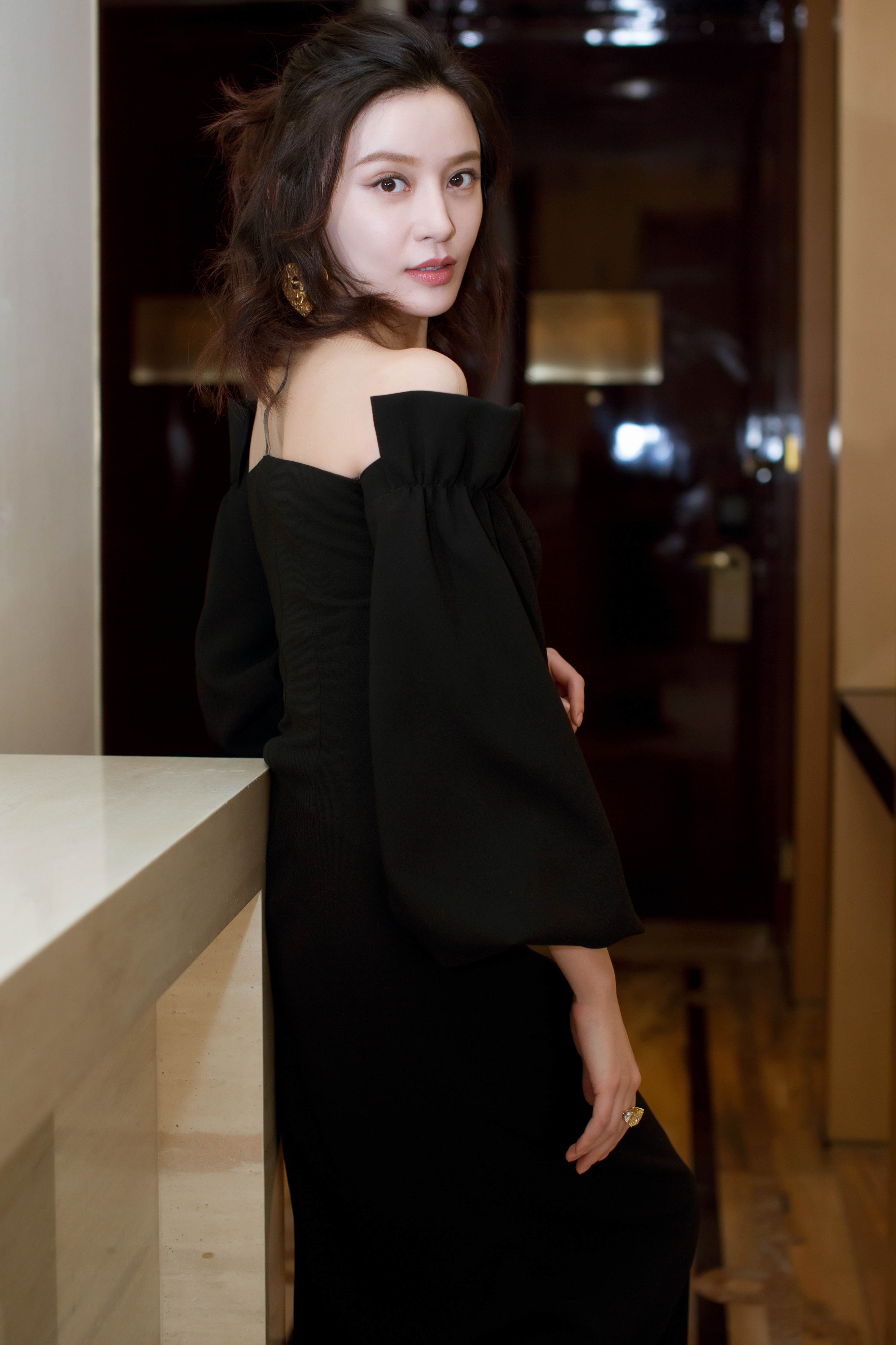  p data-id="go1mp60i1l">施诗,1990年2月6日出生于安徽省,毕业于 a