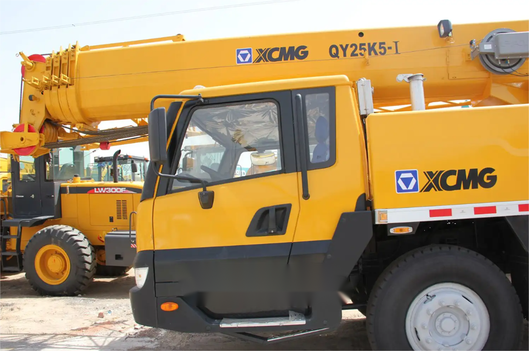 徐工qy25k-i起重机