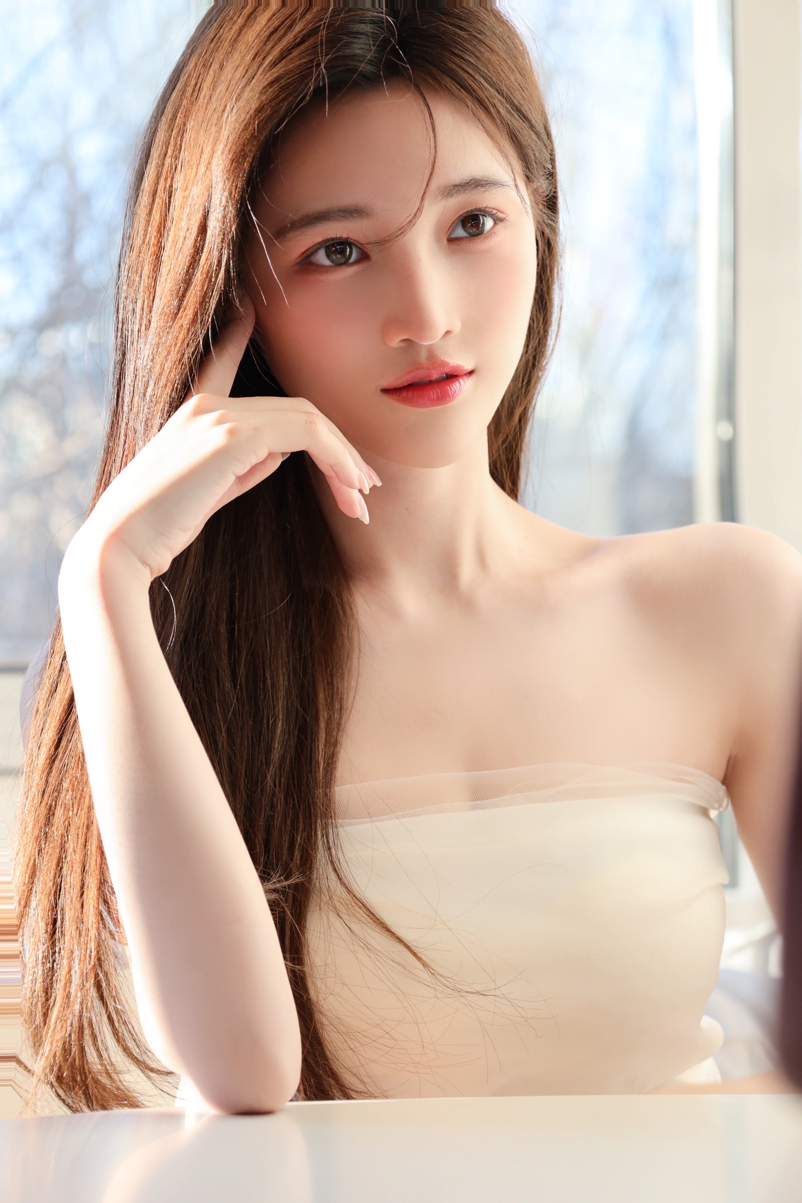 "370496">张家界 /a>,女 a target="_blank" href="/item/歌手/16693"