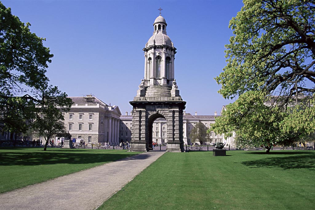 都柏林圣三一大学
