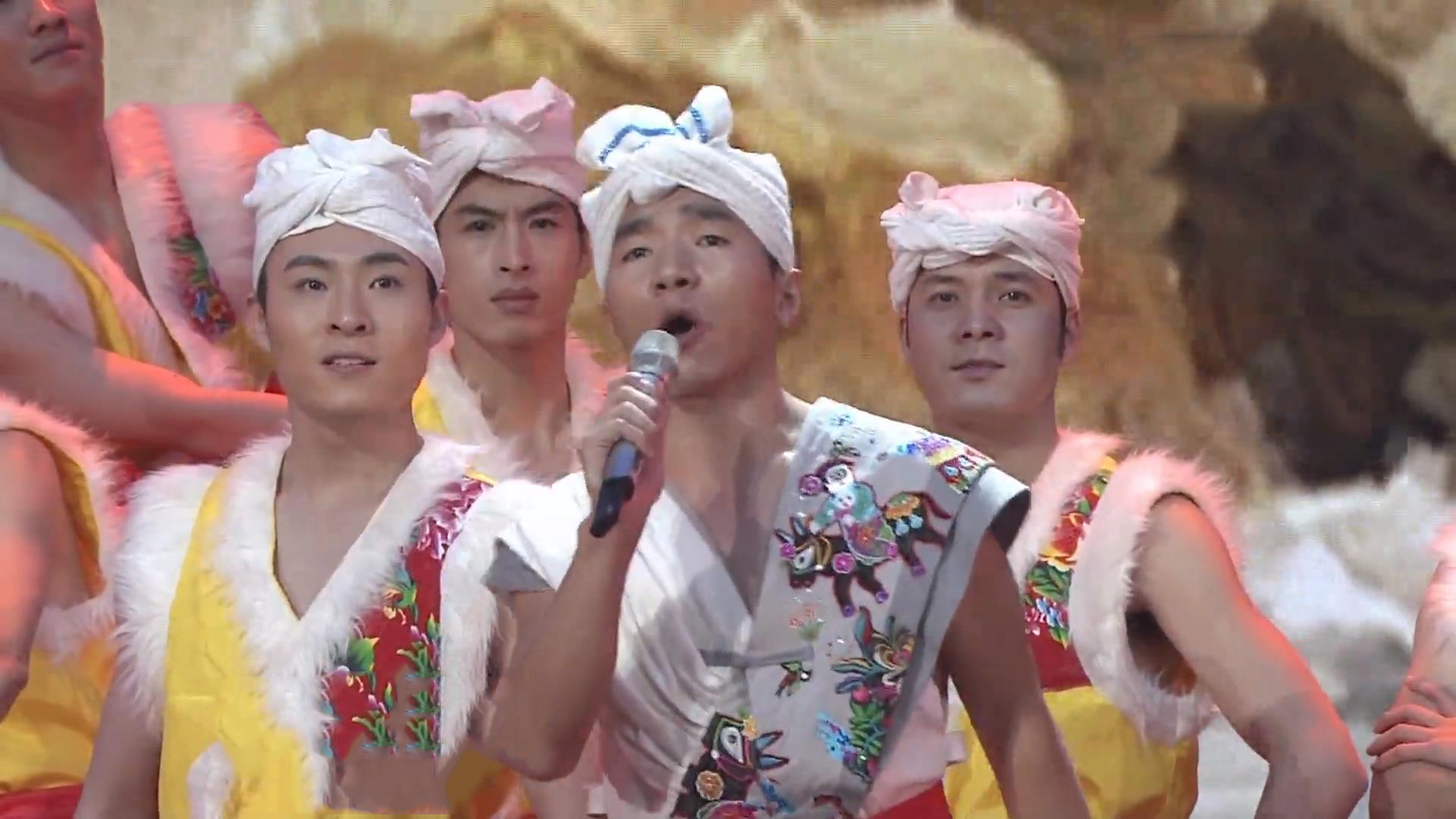 class="ref" data-ctrid="t8bnrs8gxjbe">国家一级演员 /span> /span>