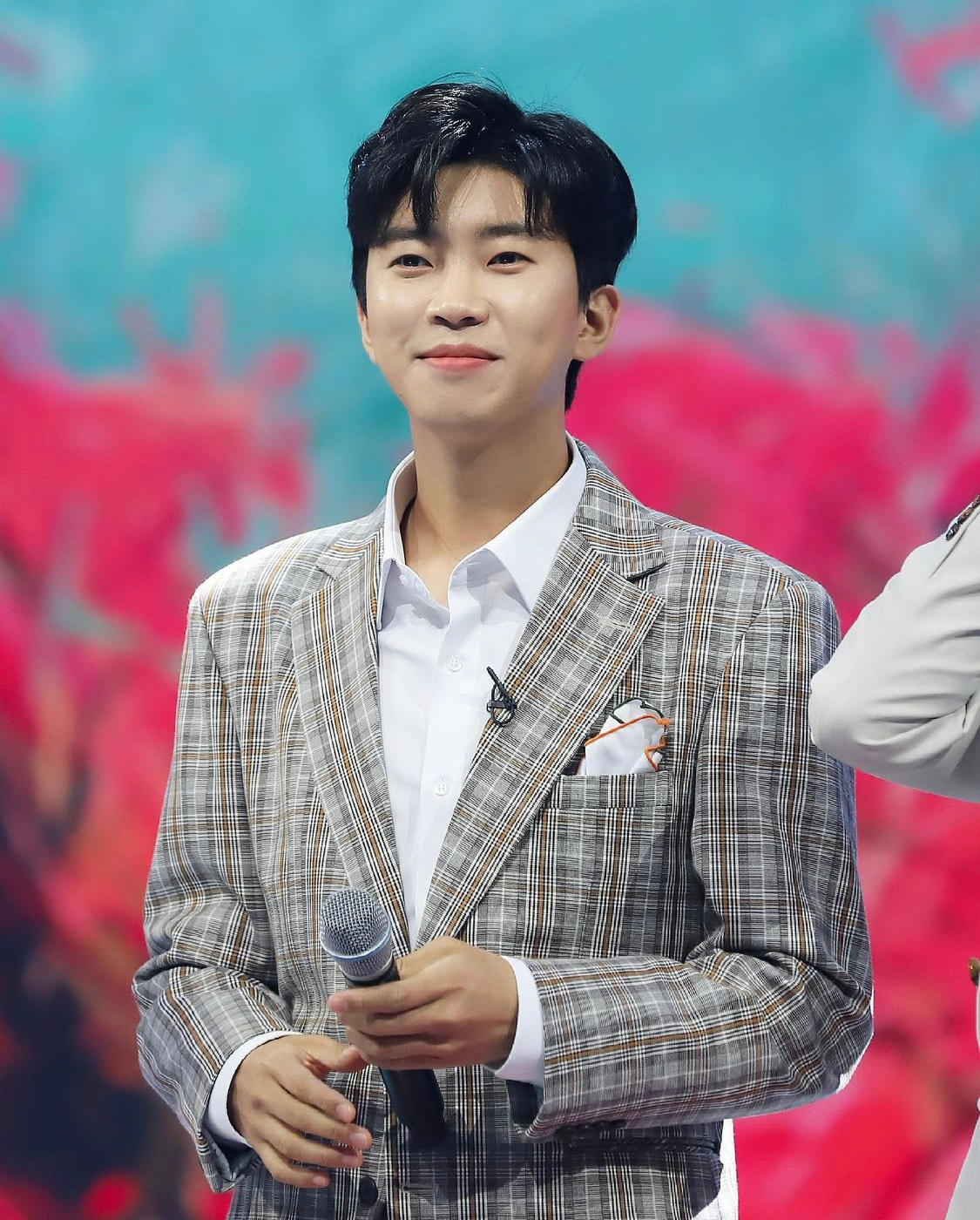  p>林英雄(         ),1991年6月16日出生于