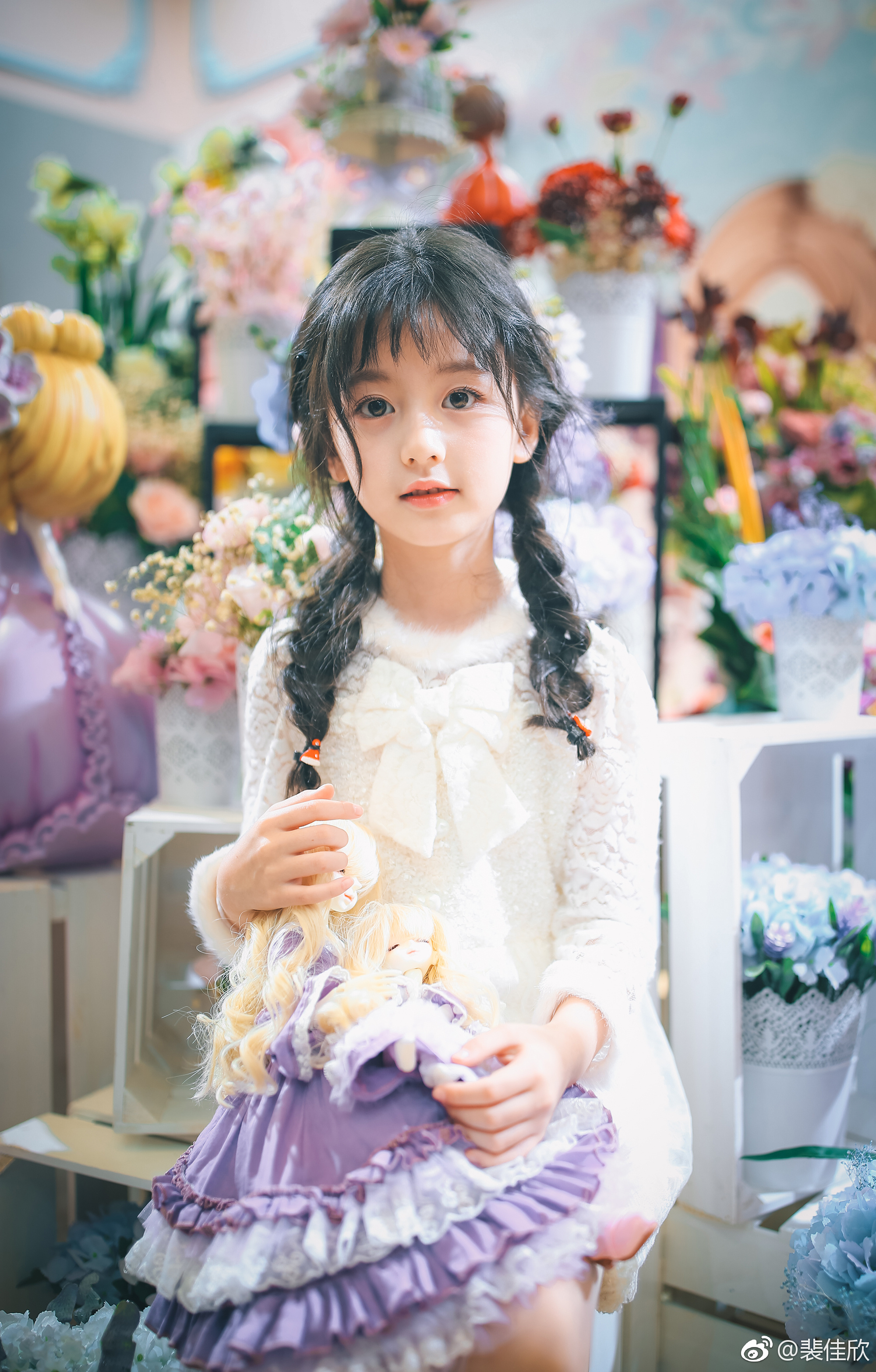  p>裴佳欣,2009年10月28日出生于安徽省滁州市,中国内地女演员,模特.