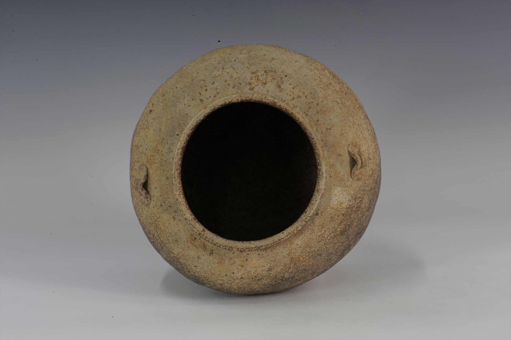 战国时代席纹印纹硬陶双系罐