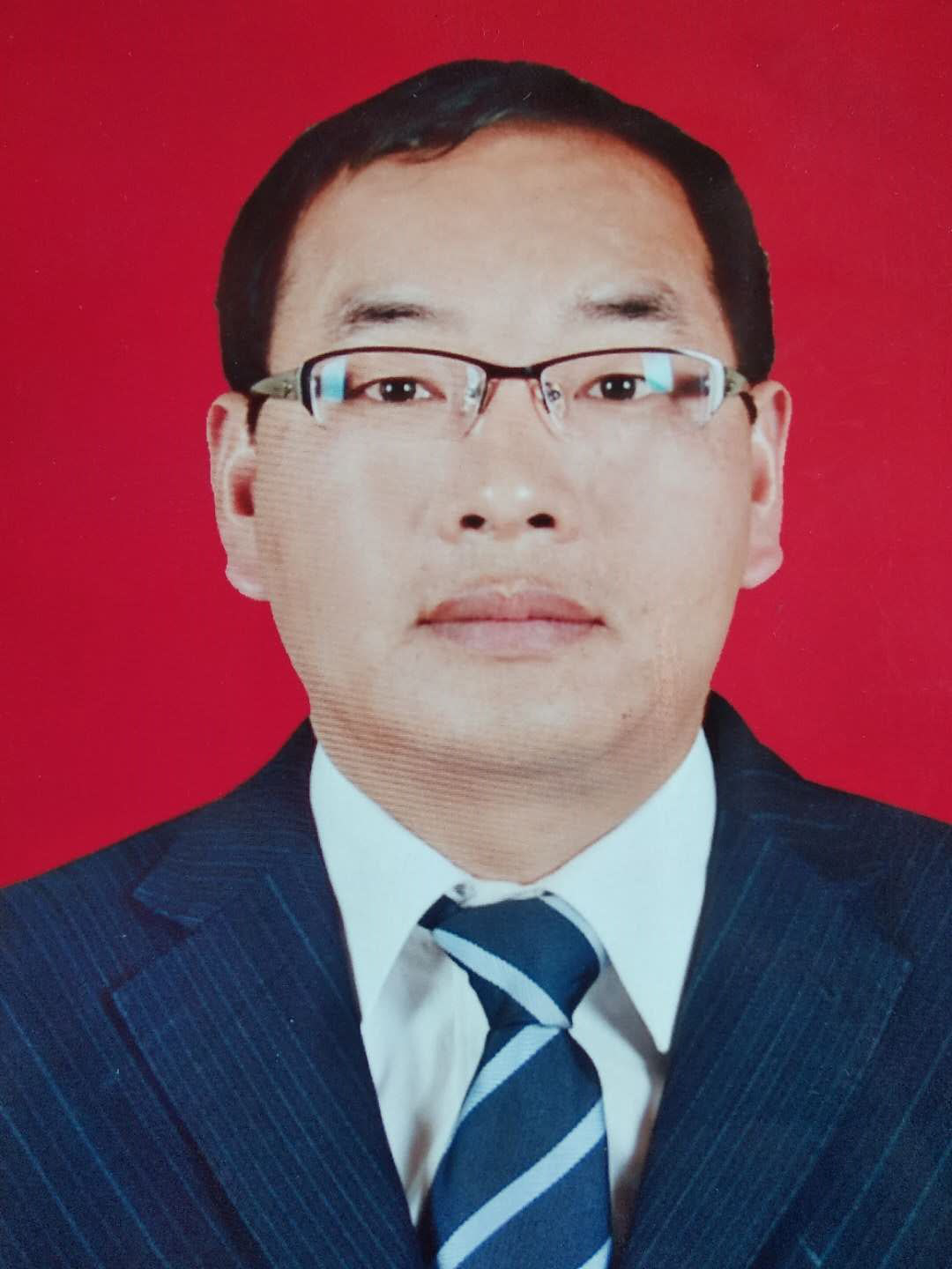 杨云峰