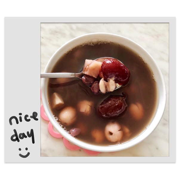 莲子赤豆茯苓羹