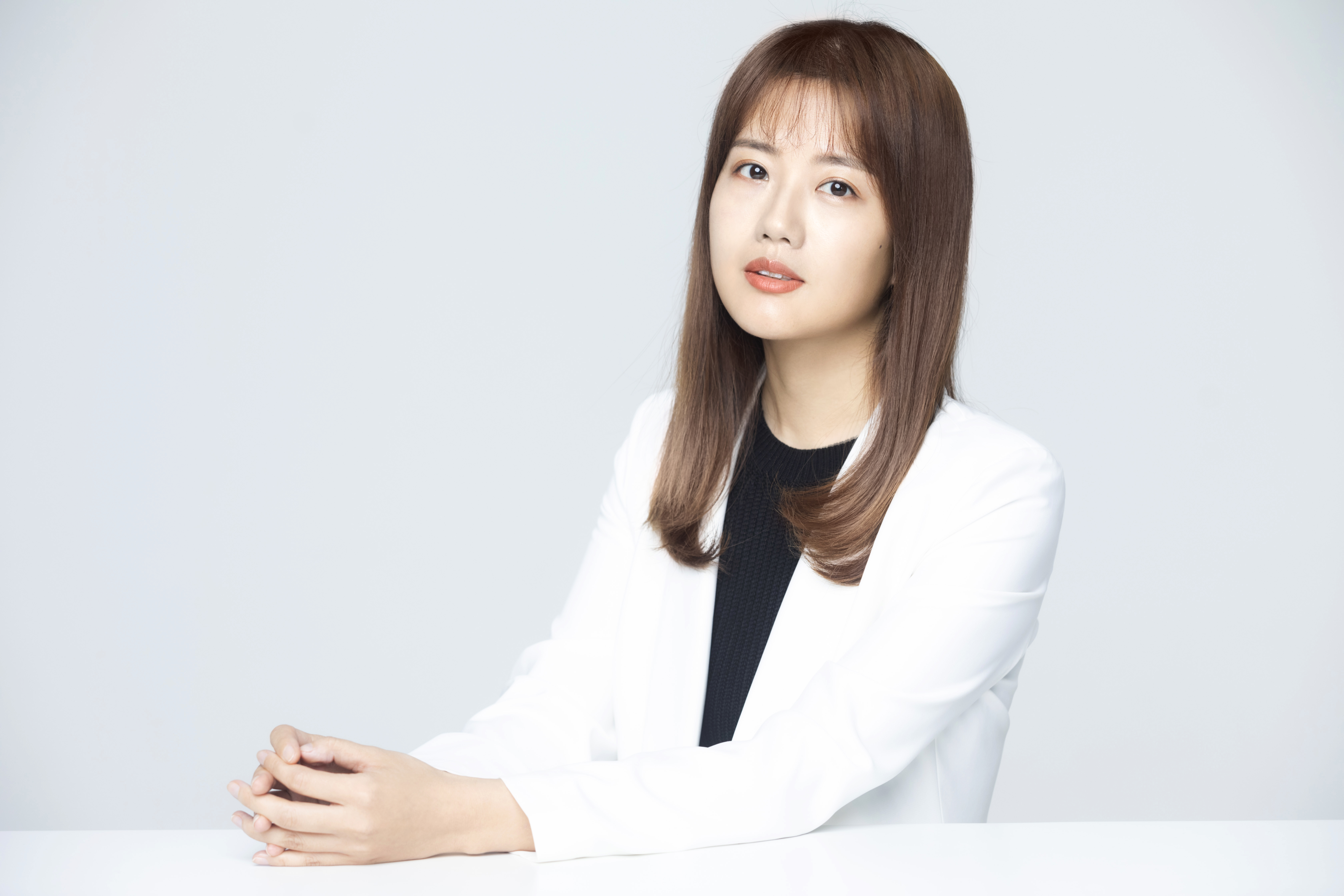  p>沈张婷,女,中共党员,绘画心理分析师,学习治疗师,高级家庭教育指导