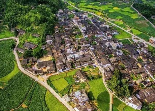  p data-id="st84gerdi4ut">白云乡,隶属于福建省福州市永泰县,地处