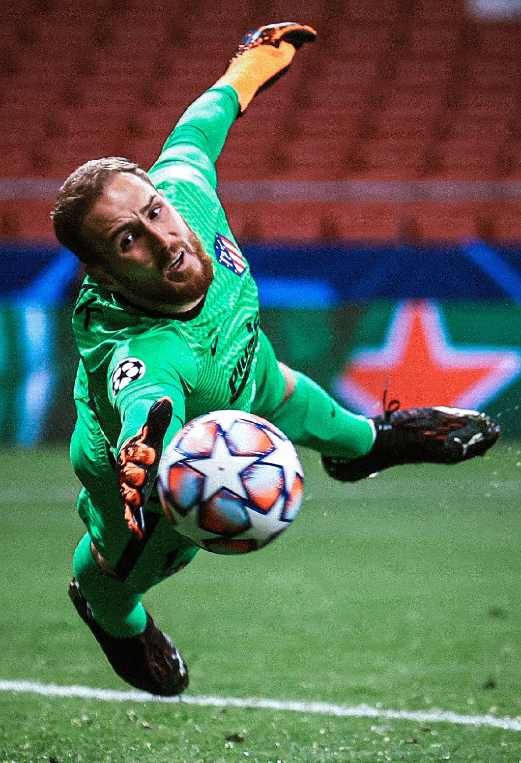  p>扬·奥布拉克(jan oblak),1993年1月7日出生于斯洛文尼亚 a target