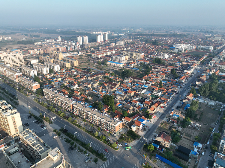  p data-id="gnbqj2wnjj">旧村改造是对城乡建成不久的农村村内部分