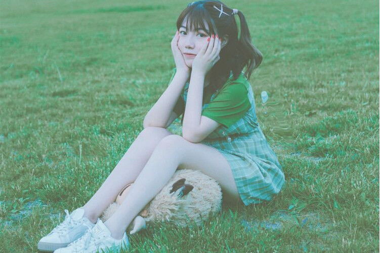  p>    《想要变可爱》是单夕演唱的歌曲,由单夕作曲作词,收录于