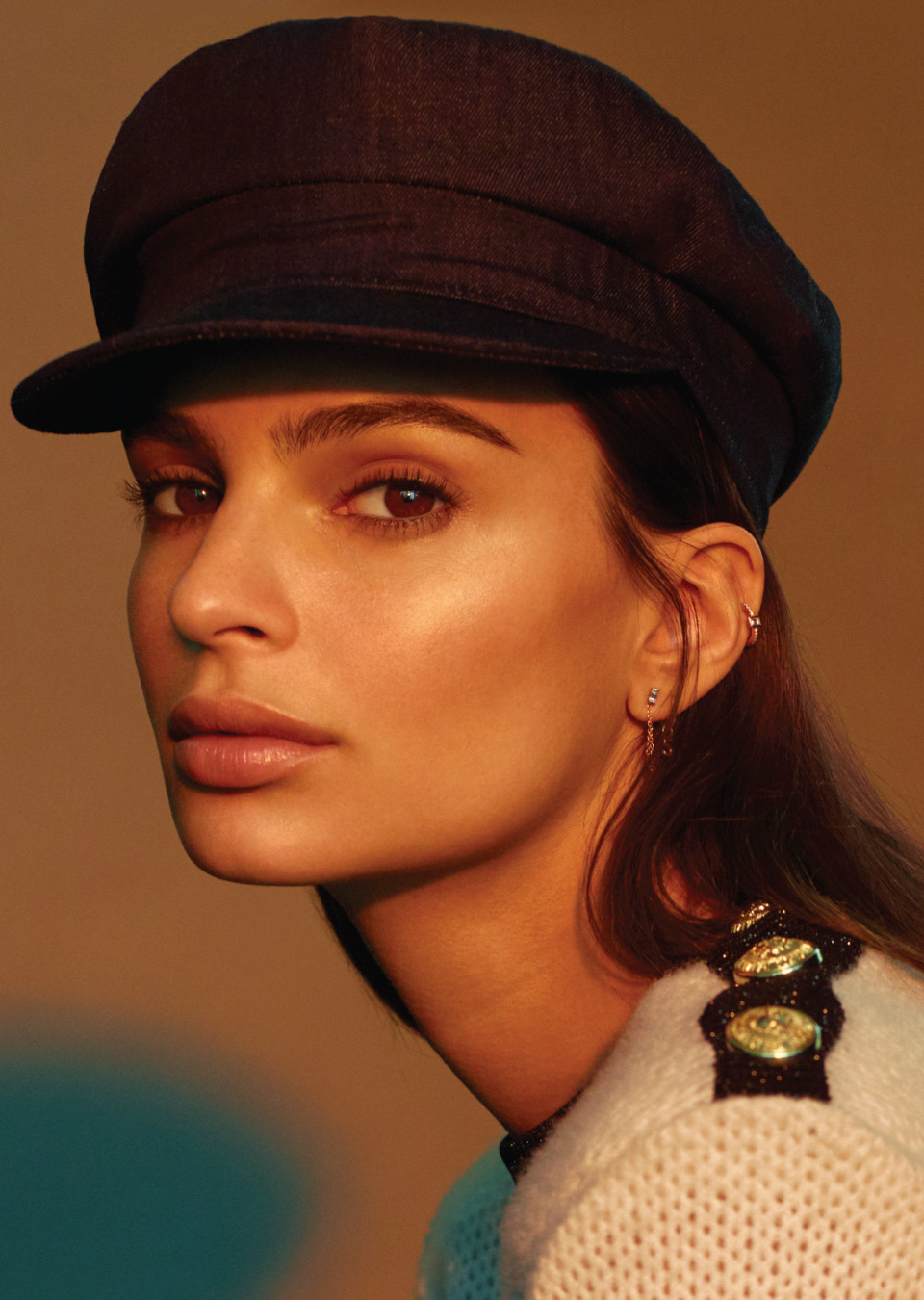 ratajkowski),1991年6月7日出生于英国伦敦,美国籍波兰裔英国女演员, 