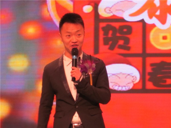  p>王牌,原名王维.1986年9月21日出生于四川省乐山市沐川县.