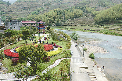  p data-id="gnhh76nx3q">柳墩村位于福建省浦城县盘亭乡,福建省省级