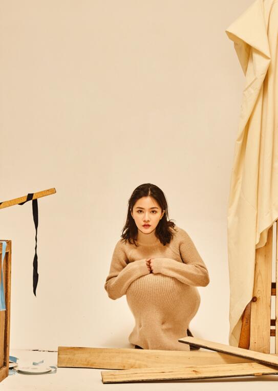 "gnwo12sj9z">孙子钧,1991年9月21日出生于天津市,中国内地女影视演员