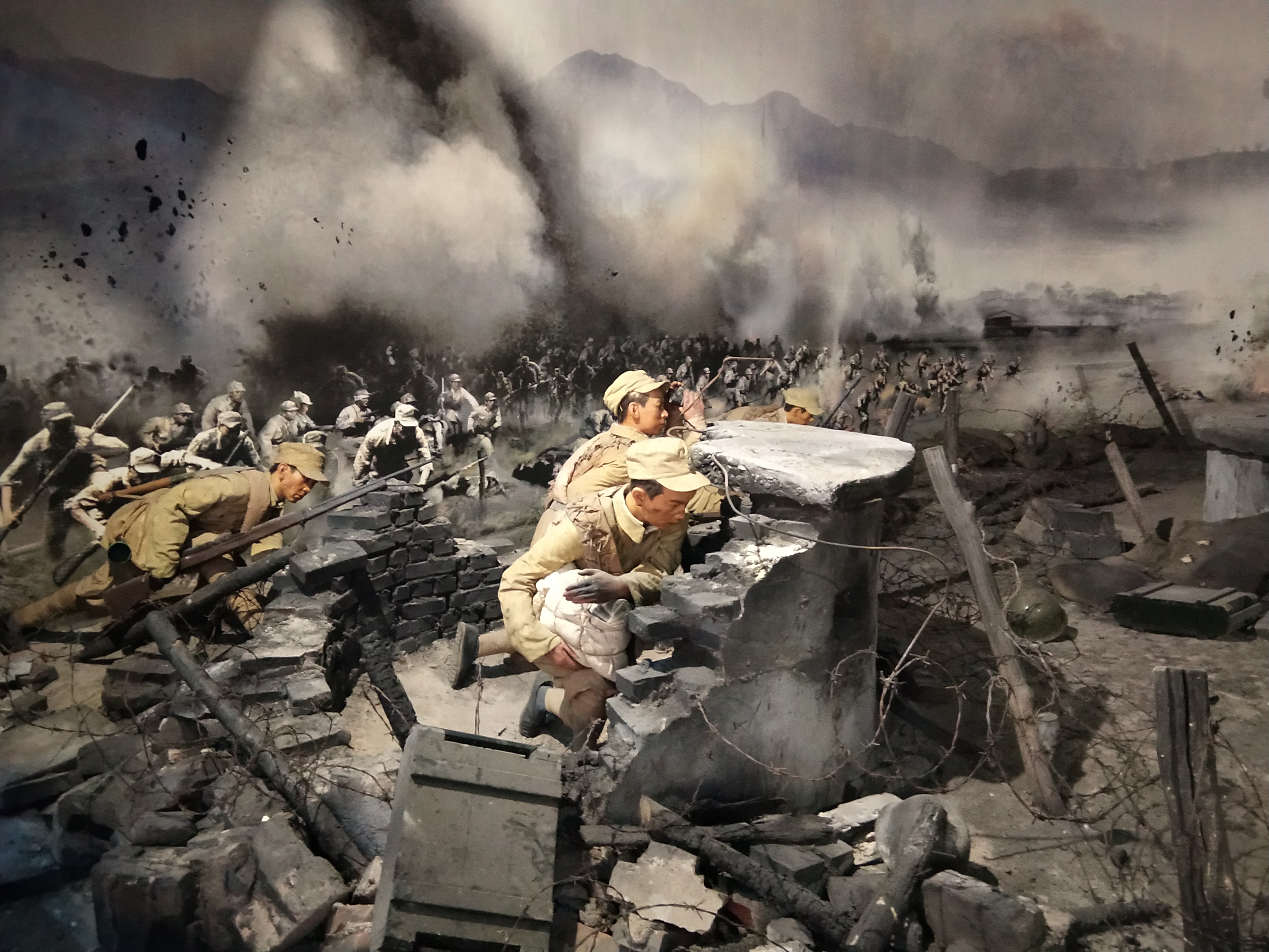  p>董存瑞烈士陵园位于河北省隆化县城西北的 a target="_blank" href