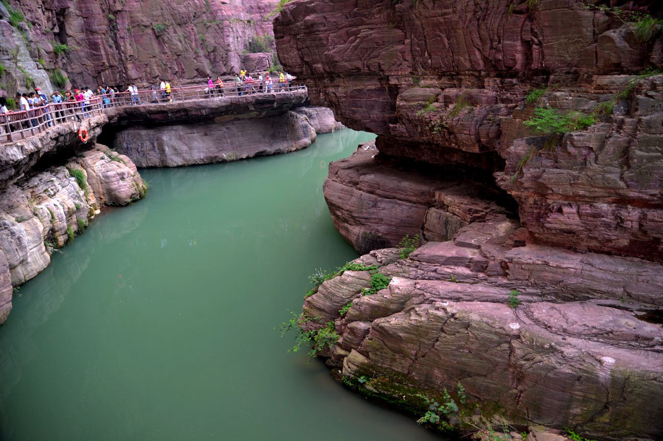 红石峡生态公园