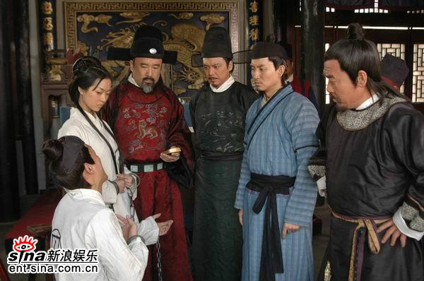  p>《皇上二大爷》是由北京蓝海红林影视文化传播公司出品,刘仕裕执导