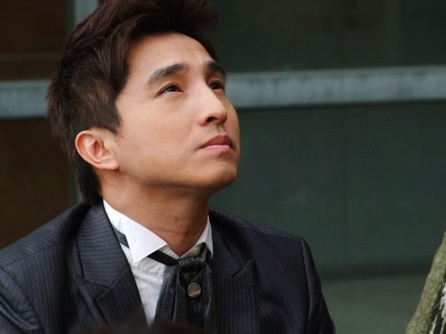  p>《飞行少年》是台湾华视于2011年04月10日首播的励志偶像剧,由于胡