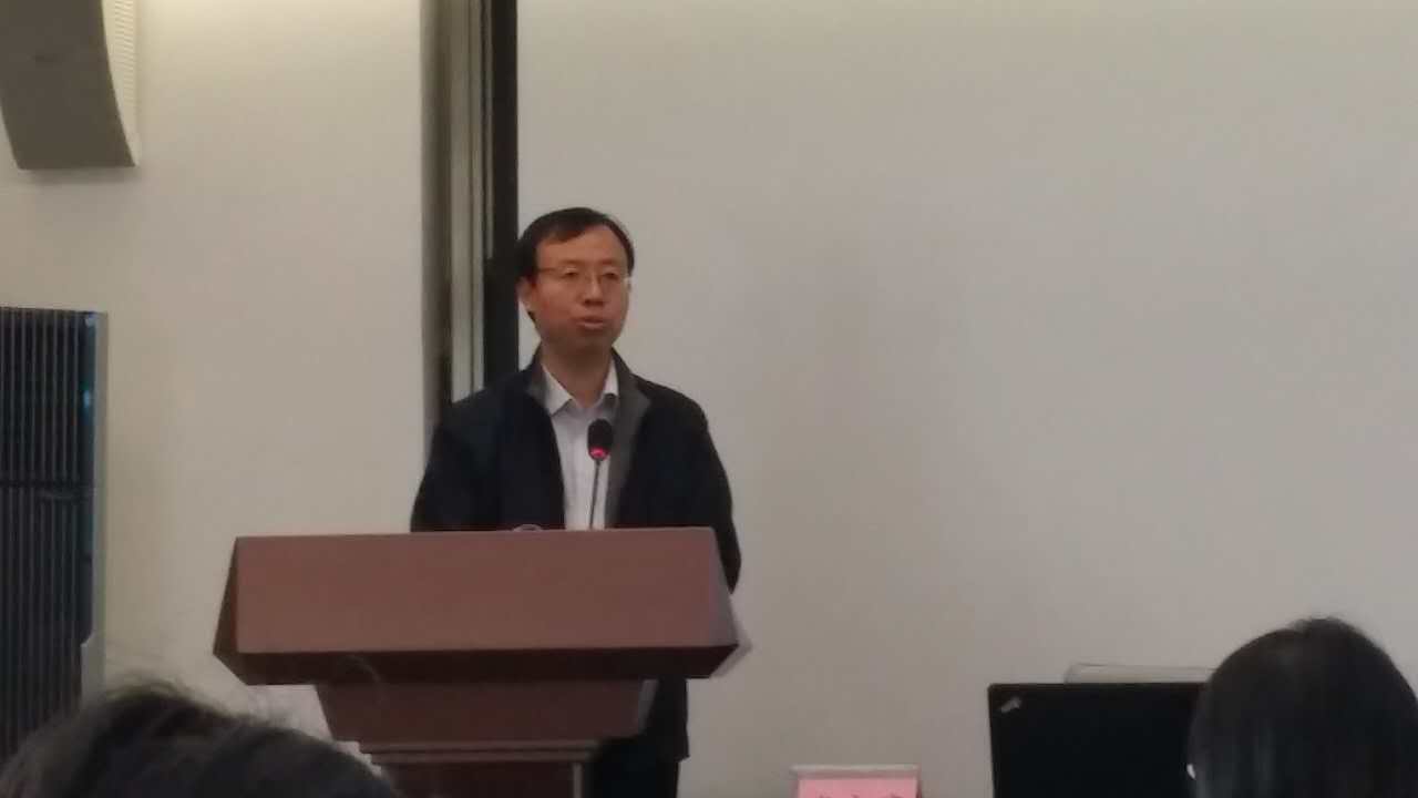 男,汉族,陕西省麟游县人,文学博士,2012年入选教育部新世纪人才,曾任