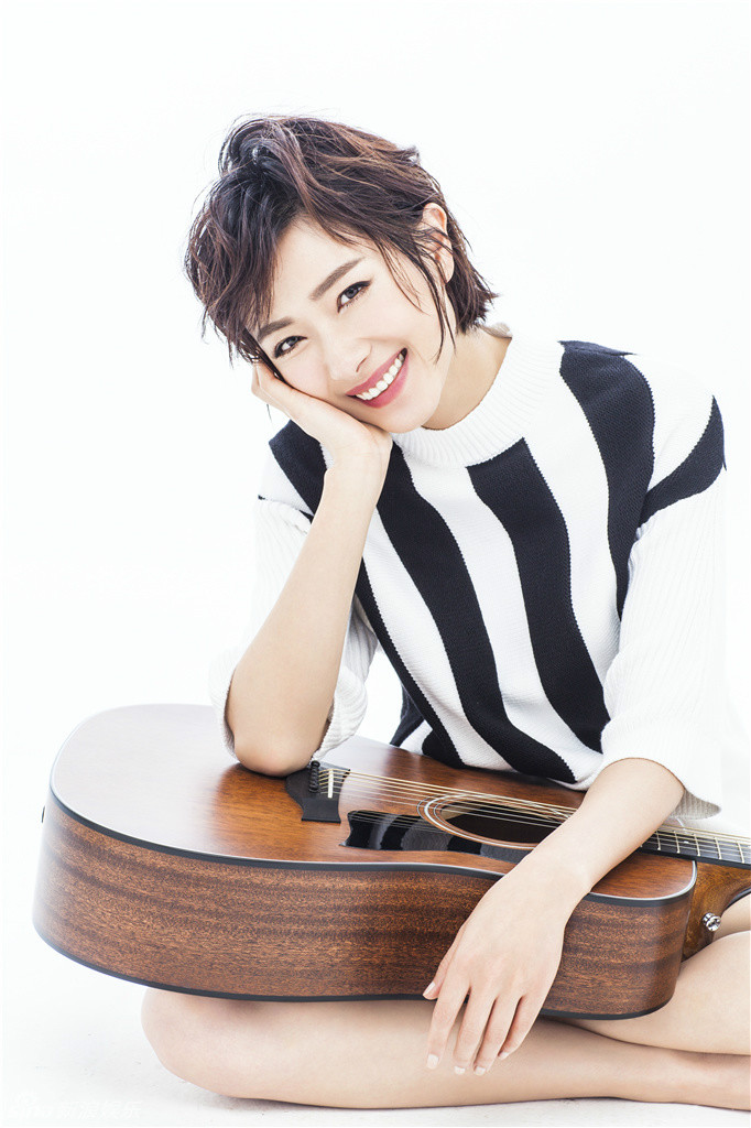  p>万茜,1982年5月14日出生于湖南省益阳市,中国内地影视女演员,歌手