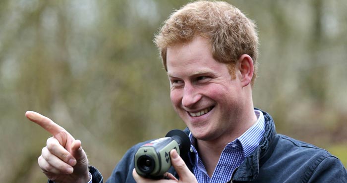 1984年9月15日出生于伦敦伯丁顿,昵称哈里王子(prince harry)