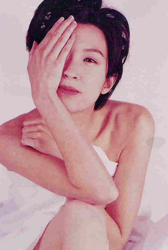  p>郭蔼明(amy),1967年9月26日出生于香港,中国影视女演员.