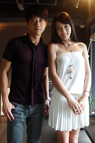  p>光良,本名王光良,1970年8月30日出生于马来西亚,华语流行乐男歌手