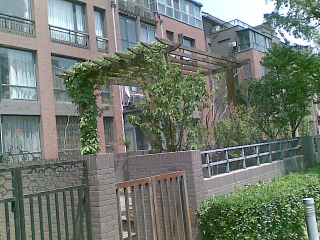  p data-id="gnau52z5x6">康城花园又称康城别墅 是由 a target="