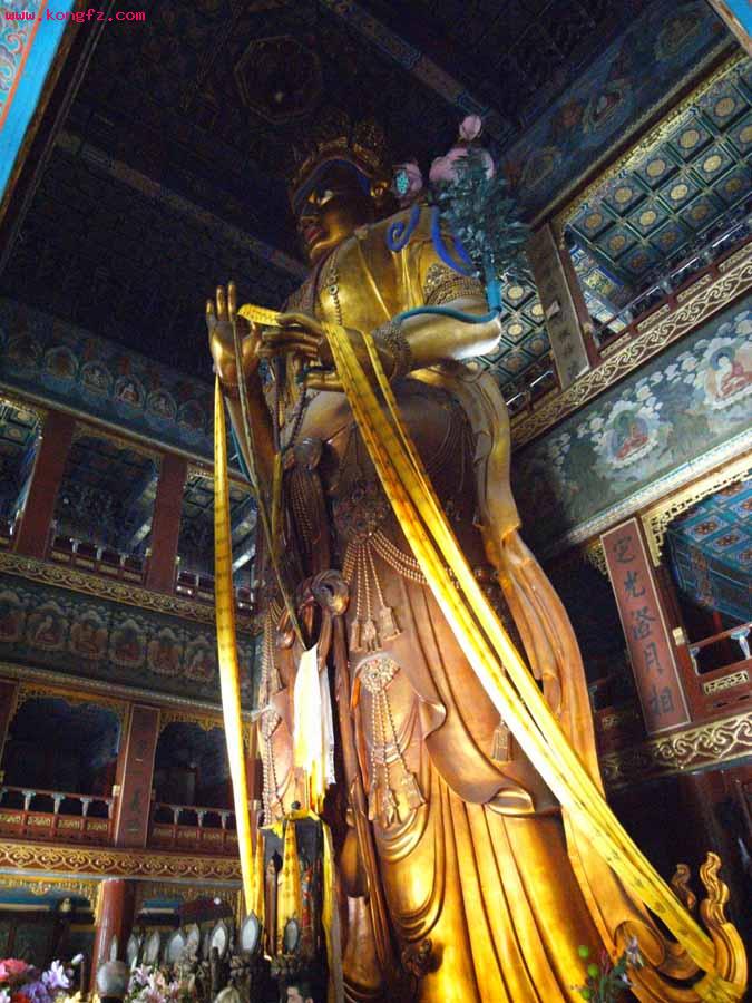 雍和宫白檀木弥勒大佛