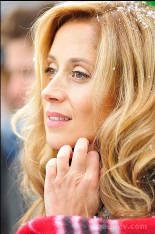 菲比安(lara fabian,本名:lara crokaert),1970年1月10日出生于比利时